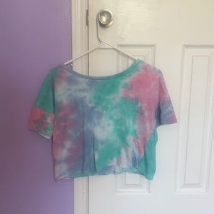 A cute cropped turquoise, blue, pink, and purple top. Perfect for summer.
